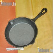 Öntöttvas serpenyő 16 cm 495293-AMB